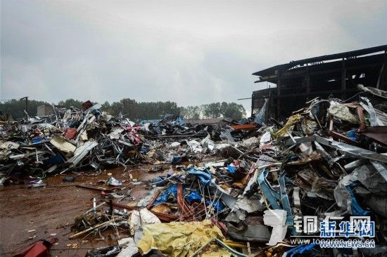 江苏新沂违法小钢厂被拆除多名官员被追责_铜