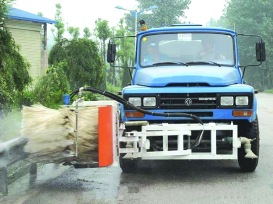 清洗护栏视频监工_铜仁网