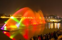 万山音乐喷泉每晚免费上演