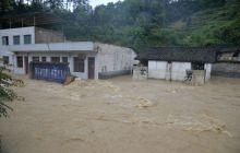 松桃突发暴雨 部分农田房屋被淹没