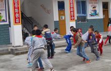 德江袁场小学200余名寄宿生住进新家