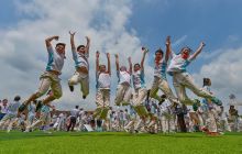 松桃民族中学2016届毕业典礼暨第九个感恩节隆重举行