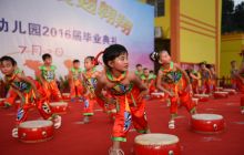 松桃实举行以“放飞梦想，展翅翱翔” 为主题文艺汇演