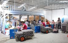 德江县新场村黑木耳基地 带动贫困户增收致富