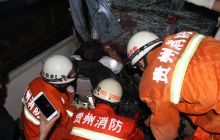 杭瑞高速隧道内两车追尾 印江消防救出1人