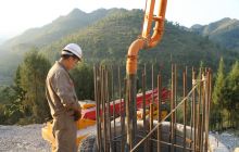 德江德务高速公路国庆期间加快施工