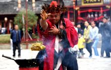 铜仁市第五届旅游产业发展大会暨2016贵州梵净山松桃苗族文化旅游节在松桃举行