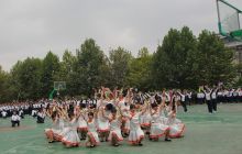 德江县实验中学举行土家摆手舞比赛