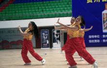 首届“茅台王子杯”广场健身操舞大赛在市体育馆举行