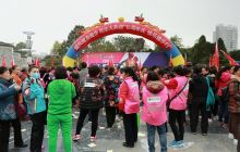 铜仁民生大药房开展快乐健步行