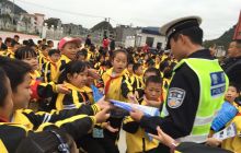 高速交警德江大队深入沿线学校开展  “122全国宣传日”主题活动