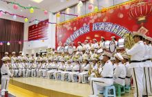 思南三中师生辞旧迎新联欢活动