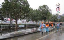 松桃城管局极力打造新年新环境