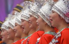 松桃:苗乡歌声迎“三八”节