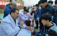 沿河:免费为福利院儿童和敬老院老人健康体检