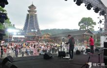 铜仁2017户外旅游节暨梵净山首届“鸽子花”音乐节开幕