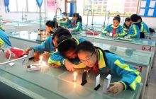 思南县教育局科技活动周活动异彩纷呈