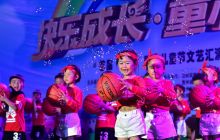 松桃第三幼儿园载歌载舞庆“六一”