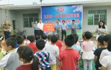 玉屏统一战线推脱贫攻坚山村幼儿园“帮读书”活动