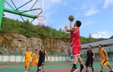 德江县委宣传部与铜仁高管处路政执法大队举行联谊篮球赛