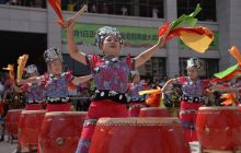 松桃特色文化活动走进社区