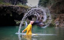 纳凉氽水洞