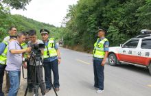 铜仁交通摄影人走进松桃拍摄农村公路