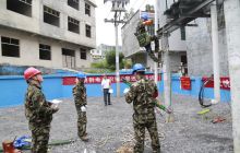 松桃供电局开展识别A类违章实操培训暨劳动竞赛活动