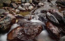 红石头河:镶嵌在甘溪的红宝石