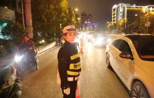 万山大队开展“十九大安保维稳”集中整治行动