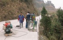 松桃农村公路生命安保工程建设忙