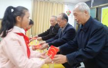 贵州省关工委资助金温暖妙隘乡山里娃