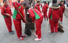 创卫攻坚 德江四小在行动