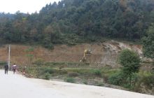 沿印松高速松桃段建设忙