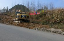 松桃长兴至虎渡口二级公路改造工程建设忙