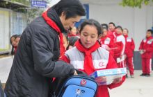 苏州对铜仁希望小学系列公益行动走进松桃县盘石村完小