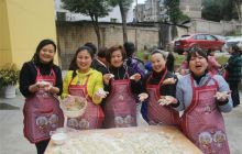 铜仁市妇幼保健院工会举办包饺子比赛喜迎三八