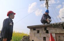 当代电网雷锋义务服务春耕用电受赞