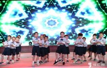 万山红幼儿园举办“庆六一 献爱心”活动