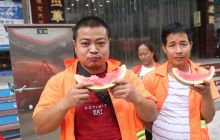 情暖高温户外工作者·酷暑夏日送清凉