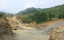 松桃加紧建设沿印松高速公路工程