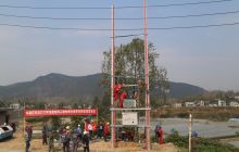 松桃供电局开展标准台架变现场安装学习培训