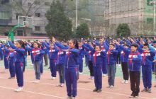 松桃县妙隘乡完小举办第18届学生田径运动会