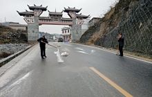 松桃县公路管理所六项措施开展农村公路今冬明春安全生产工作