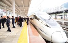 铜仁至玉屏高铁正式开通运行