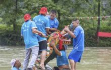 碧江区和平乡第三届传统龙舟赛扭龙表演