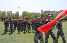 松桃民族中学开展2019年新生军训