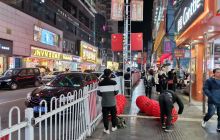 松桃苗乡春节喜庆气氛渐浓