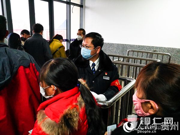 战 疫 日记 疫情就是命令 我们必严防死守 铜仁网