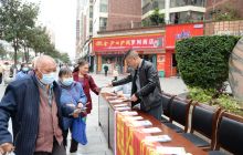 铜仁市开展爱国卫生月进小区宣传及满意度测评活动